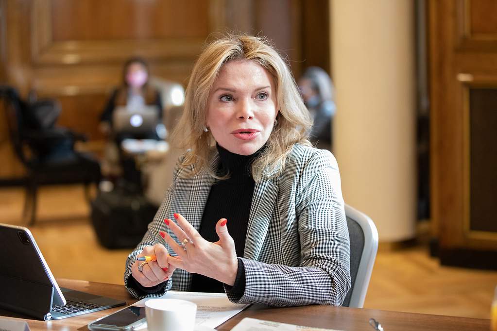 Karen Gaines . Responsable Global de Ciberdefensa de Siemens AG