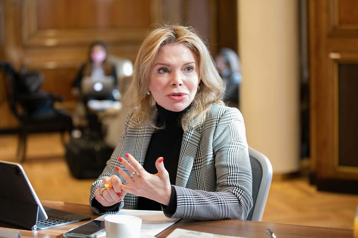 Karen Gaines . Responsable Global de Ciberdefensa de Siemens AG