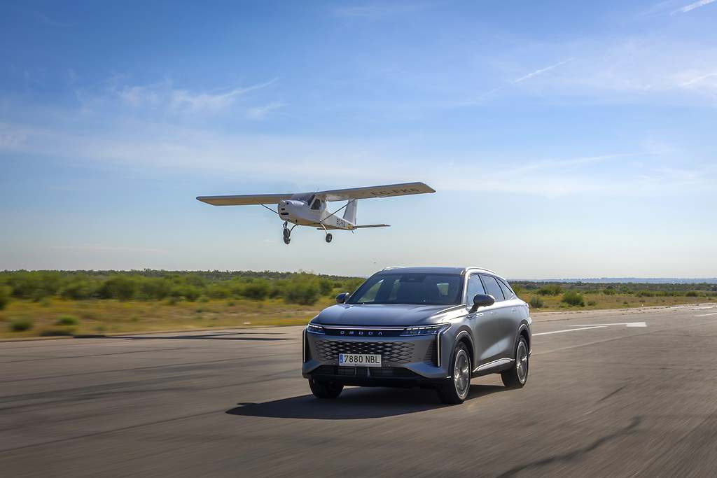 El nuevo Omoda 9 SHS se pone en nuestras manos: lujo, confort y rendimiento para este SUV grande