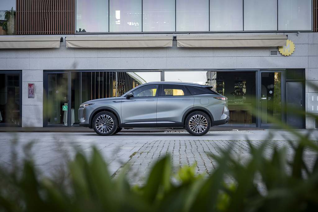 Nuevo Omoda 9 híbrido enchufable, con hasta 145 km de autonomía eléctrica