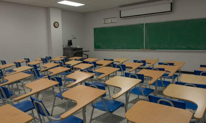 700x420_clase-vacia-4-coronavirus.jpg