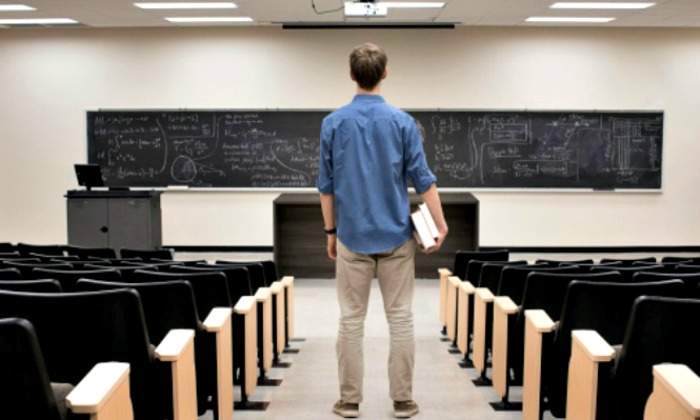 Estudiante-universidad-700.jpg