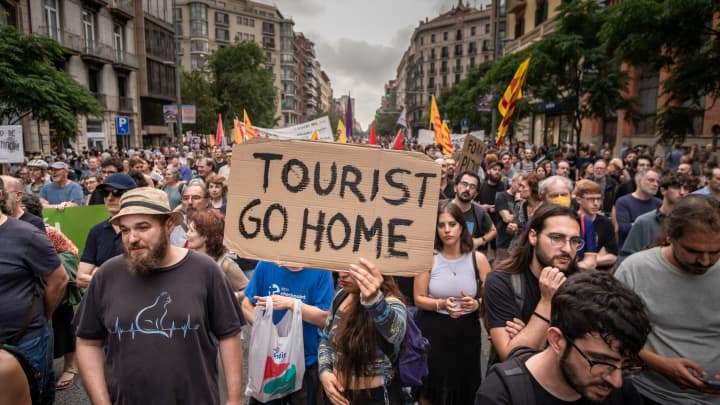 Manifestación en Cataluña en contra de la masificación turística. Getty Images. 2024