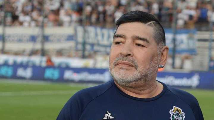 maradona1.jpg