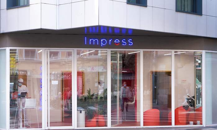 impress