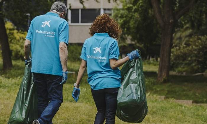 770-x-420-Voluntarios-CaixaBank_Medoi-Ambiente-EE.jpg