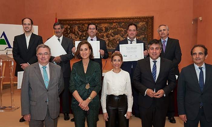 Premios-ANCI_-Foto-familia-min.jpg