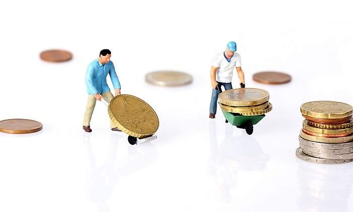 trabajadores-dinero.jpg