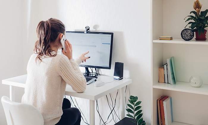 teletrabajo-mujer-trabaja.jpg