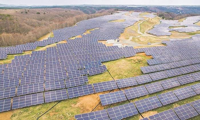 gran-planta-fotovoltaica.jpg