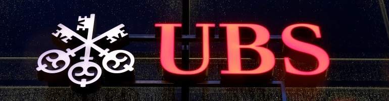 UBS logo fachada madrid