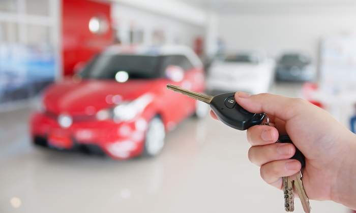 coche-llaves-nuevo-impuesto-matriculacion-dreamstime.jpg