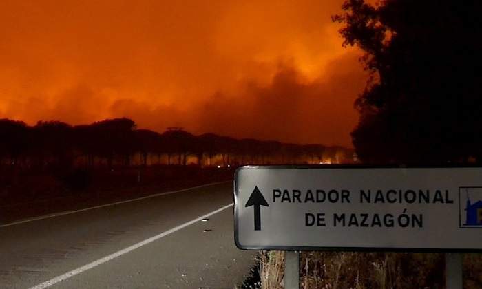 incendio-mazagon-efe.jpg
