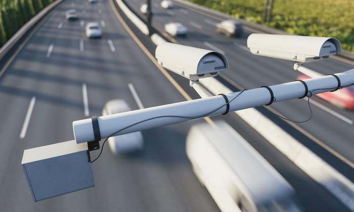 radar-camara-trafico-dreamstime.jpg