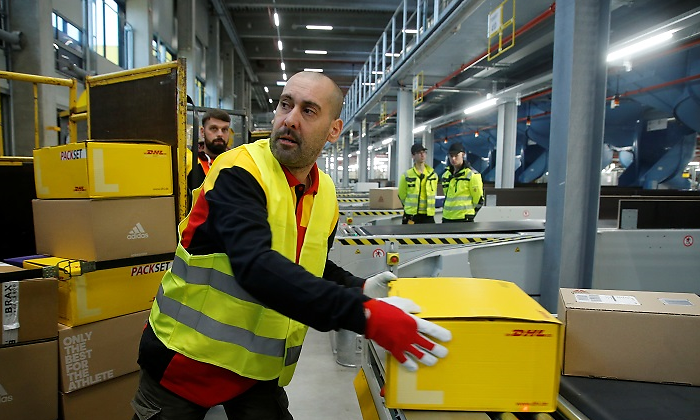 deutsche-post-dhl-planta-alemania-reuters-770x420.png