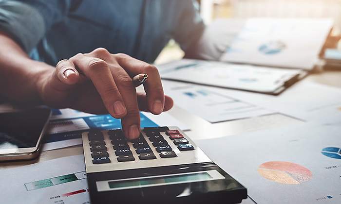 Calculo-de-la-declaracion-del-IRPF-Istock.jpg