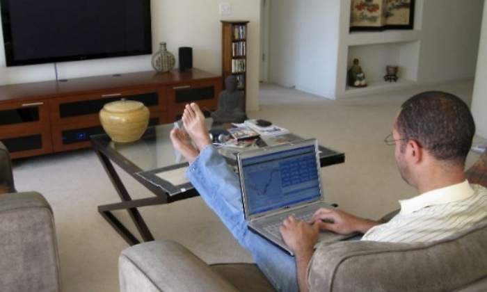 home-office-permanencia-horas-nalga.jpg