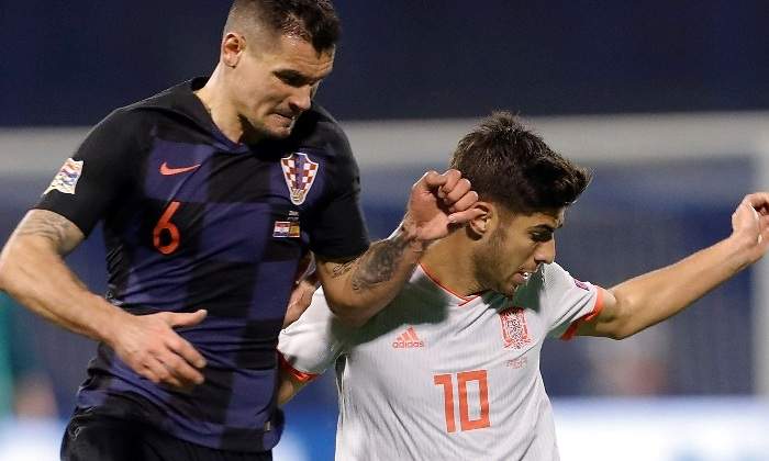 lovren-asensio-espana-croacia-efe.jpg