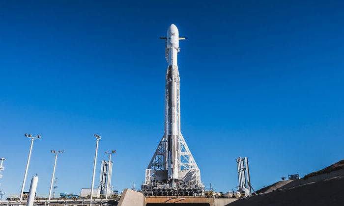 spacex-falcon-9.jpg