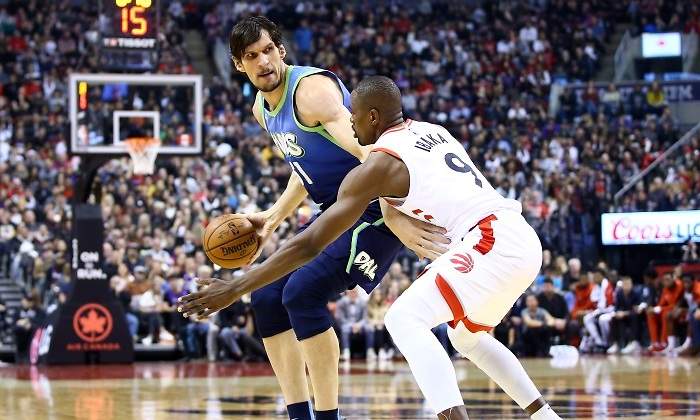 ibaka-marjanovic-toronto-dallas-getty.jpg