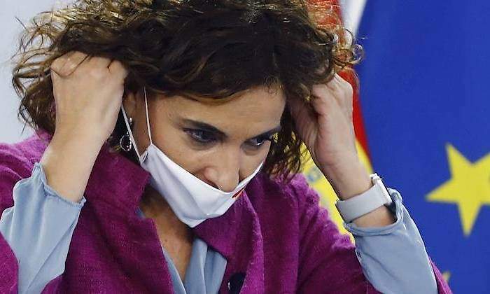 montero-presupuestos-consejo-ministros-27-10-oct.jpg