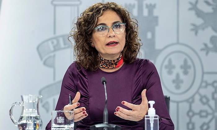 montero-hacienda-cmin-10nov20-efe.jpg