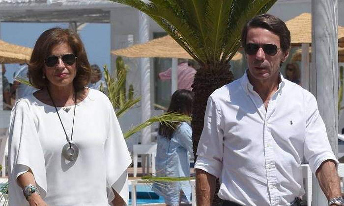 aznar-botella-marbella-advertencia-770-2.jpg