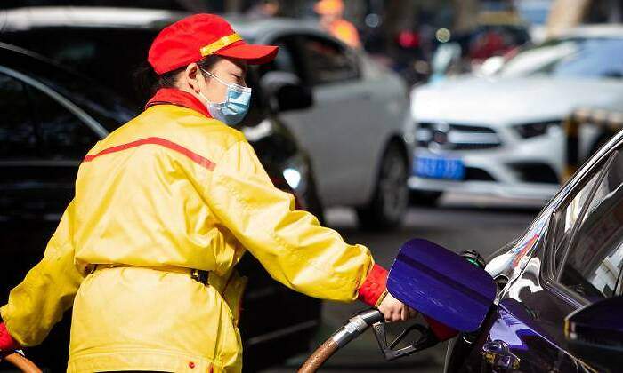 gasolinera-china-bloomberg.jpg