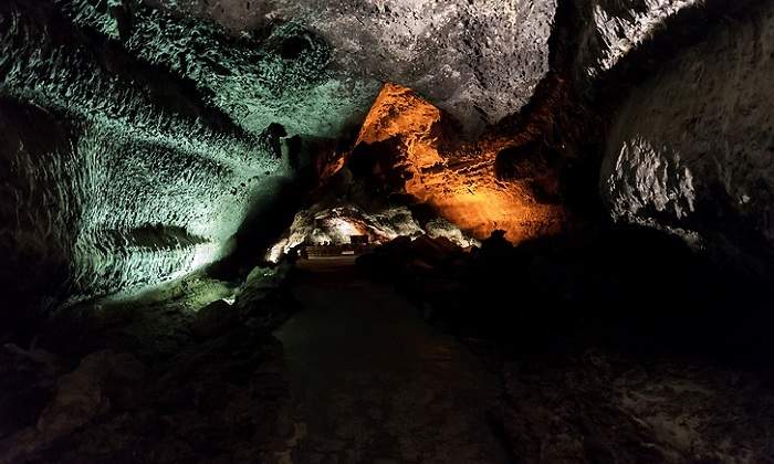 cueva-volcanica.jpg