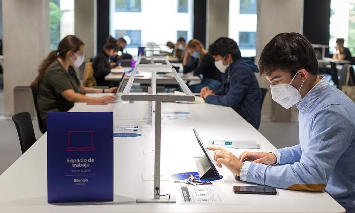estudiantes-universidad-navarra-recurso-ep.jpg