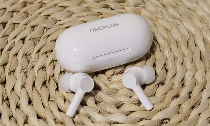 oneplus-buds-3.jpg