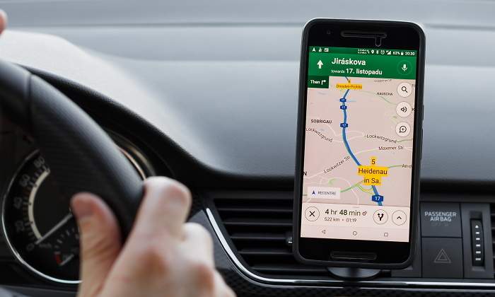 google-maps-radar-coche-dreamstime.jpg