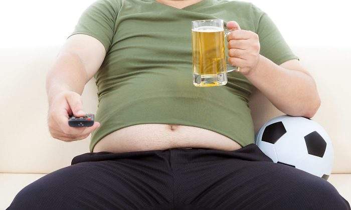 sedentarismo-obesidad-alcohol-esperanza-de-vida.jpg