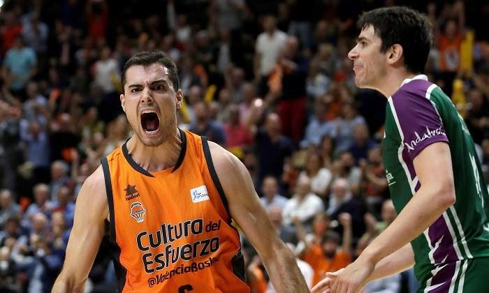 valencia-basket-celebra-unicaja-efe.jpg