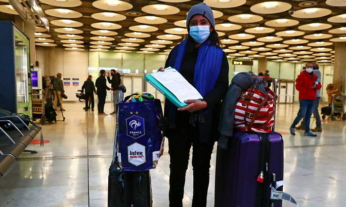 pcr-negativa-aeropuerto-viaje-reuters.jpg