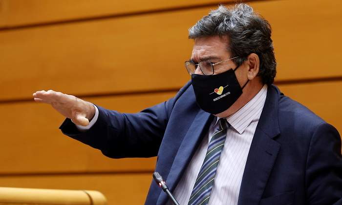escriva-mascarilla-efe.jpg