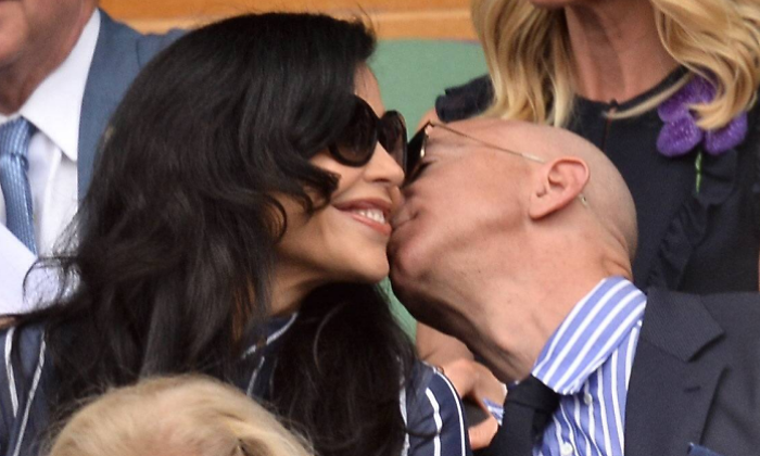 jeff-bezos-lauren-sanchez-wimbledon-770.png