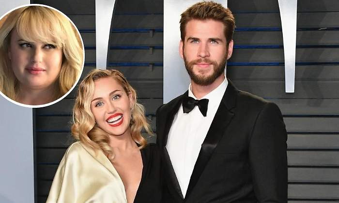 trio-miley-liam-r770.jpg
