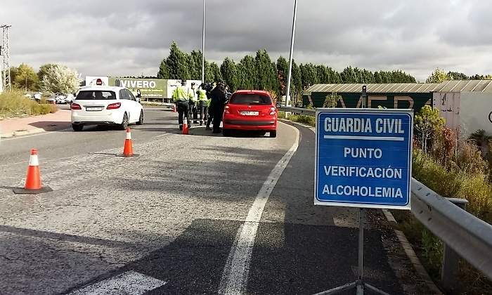 control-alcohol-drogas-guardia-civil.jpg