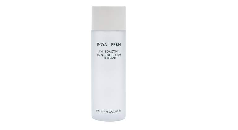Phytoactive Skin Perfecting Essence (PVP 79 euros - 200 ml)