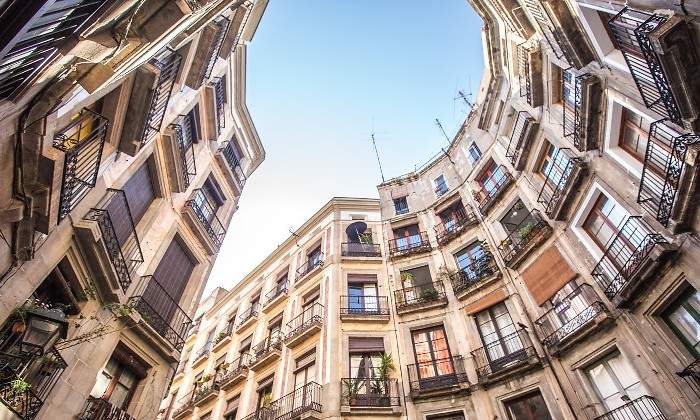 viviendas-barcelona-istock.jpg