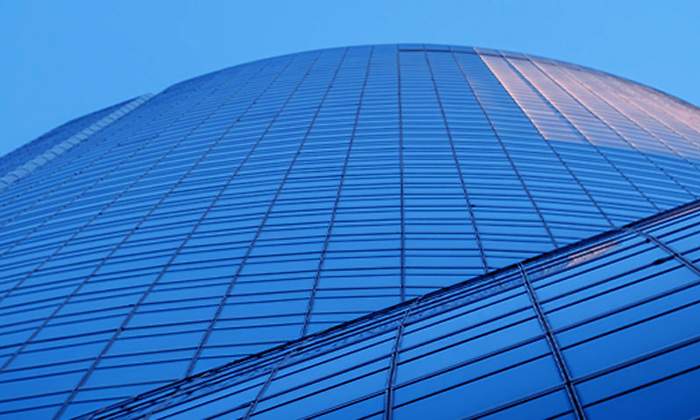 Carrera-Vertical.jpg