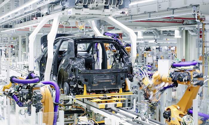 fabrica-volkswagen-zwickau.jpg