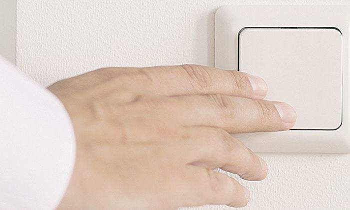 interruptor-mano-luz-770.jpg