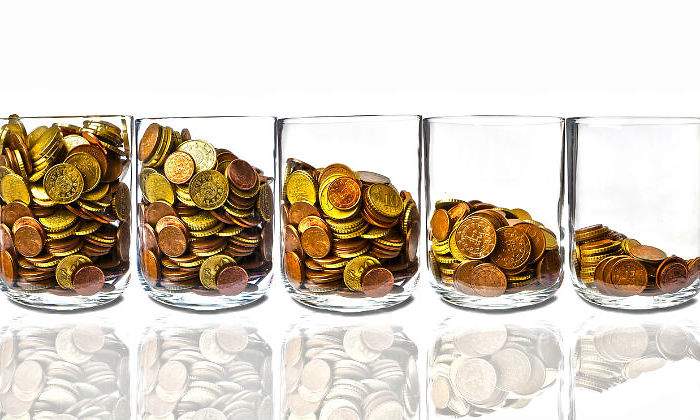 euros-vasos-mas-menos-istock.jpg