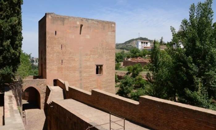 torre-cautiva-alhambra-patronato.jpg