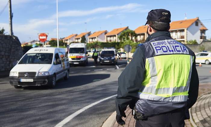 policia-nacional-control-restricciones-covid-ep.jpg