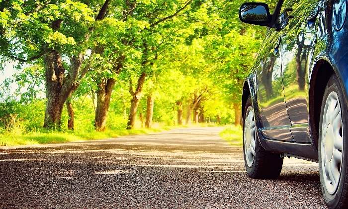 coche-carretera-verano-dreamstime.jpg