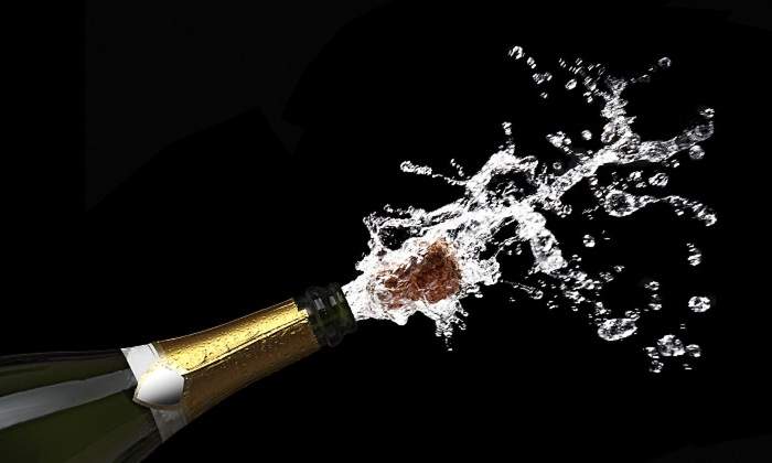 770-x-420-Botella-de-champagne-Istock.jpg