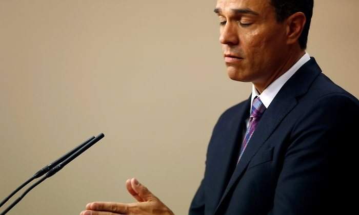 pedrosanchez-ojoscerrados-efe.jpg